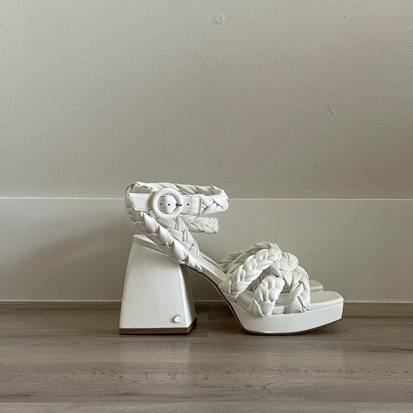 Circus NY Mable White Platform Heels - Picture 2 of 4